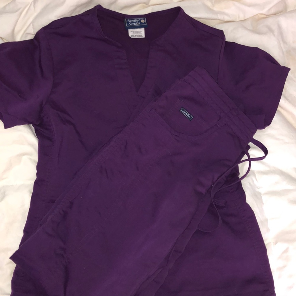Purple scrubs. Top and bottom